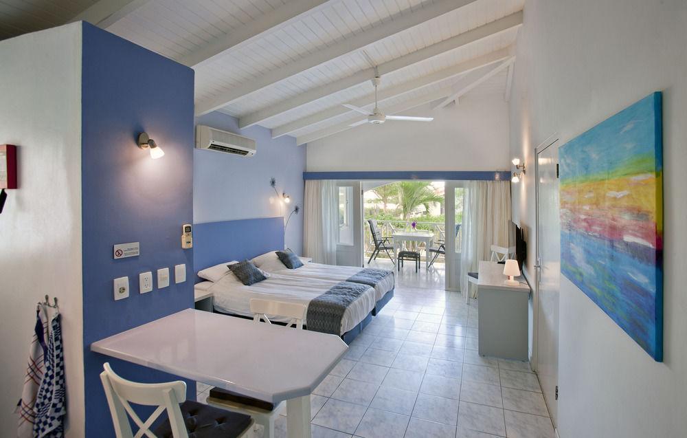 Sunny Curacao - Blue Bay Lodges Buitenkant foto